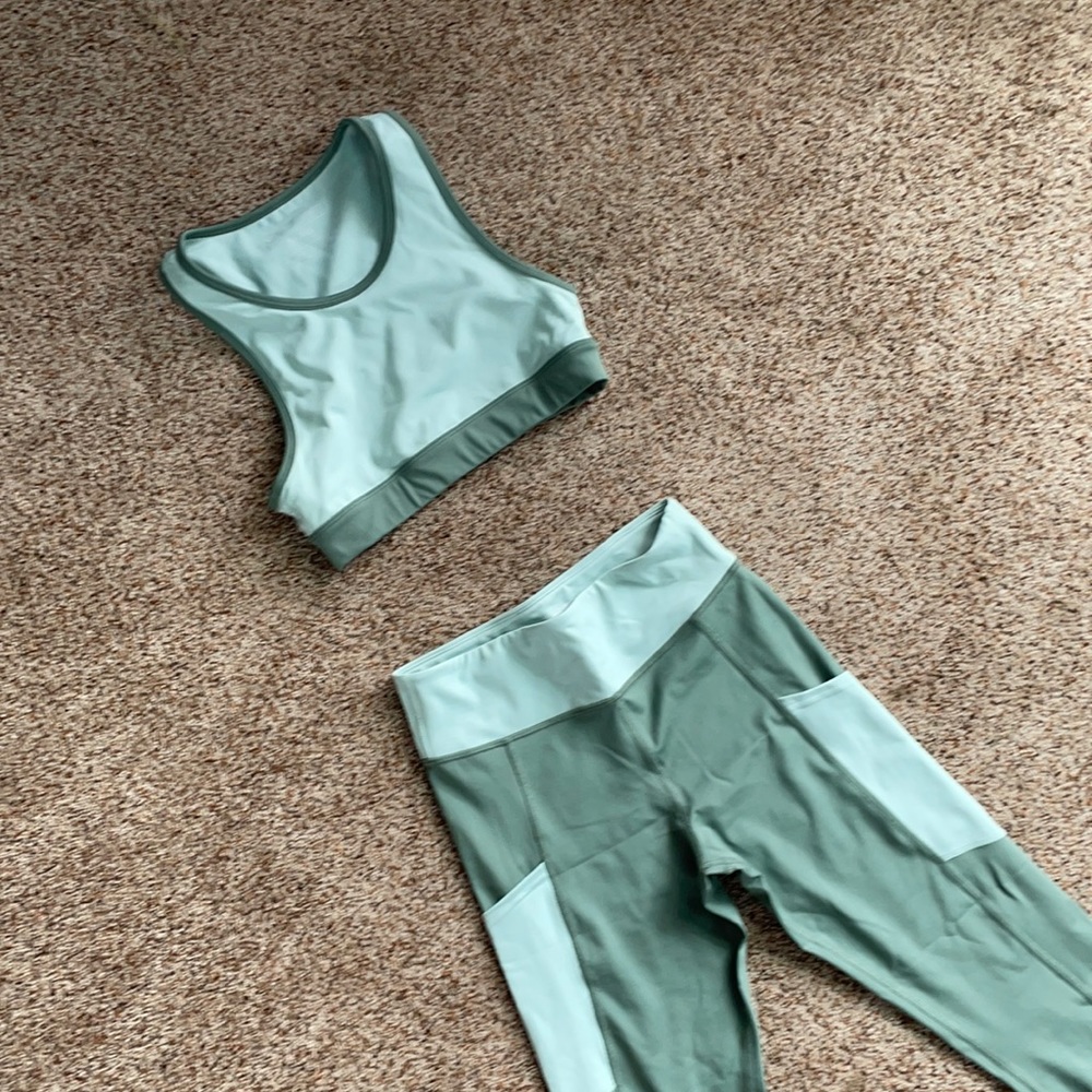 Athletic set
